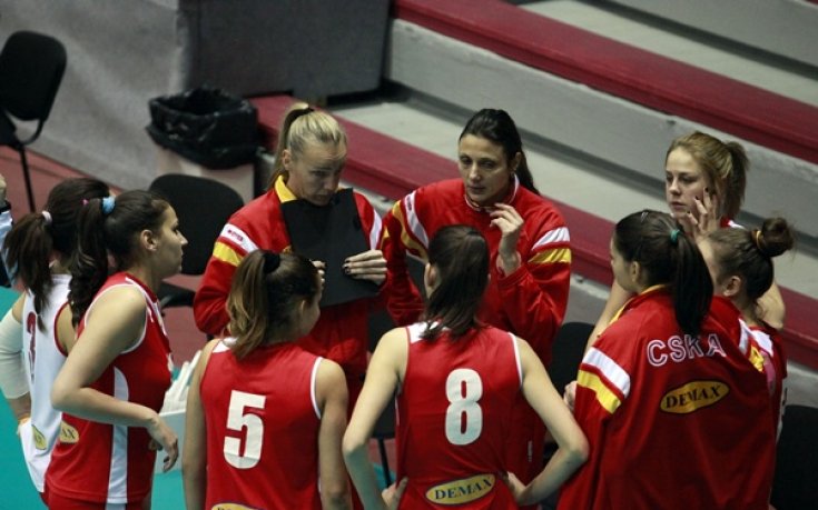 Славия изненада Казанлък, ЦСКА стартира с чиста победа