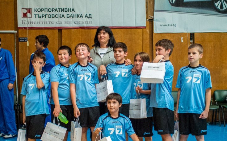 СНИМКИ: Коледеният турнир на Левски-Буба събра десетки деца в Универсиада