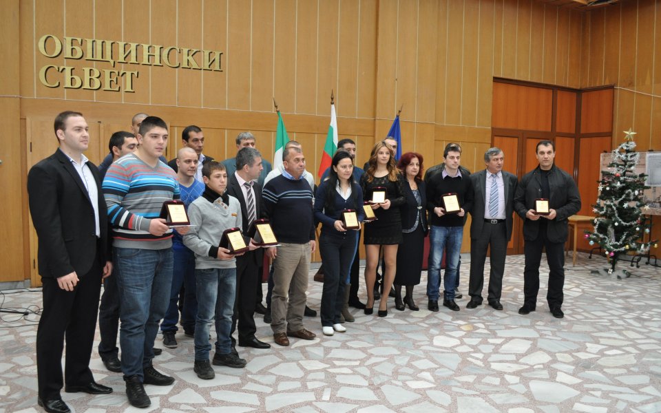 Лудогорец на лагер с още двама юноши, освен Китов