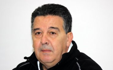 Атанас Узунов: Нови в Локо Пд чакайте след първия лагер