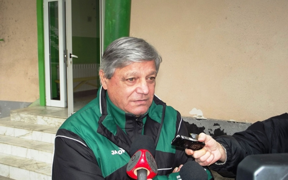 Кметът на Благоевград поиска оставката на треньора на Пирин