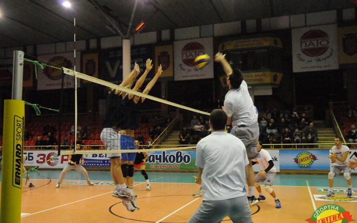 Добруджа загуби с 1:4 контрола от румънския тим на Мартин Стоев и Андрей Жеков