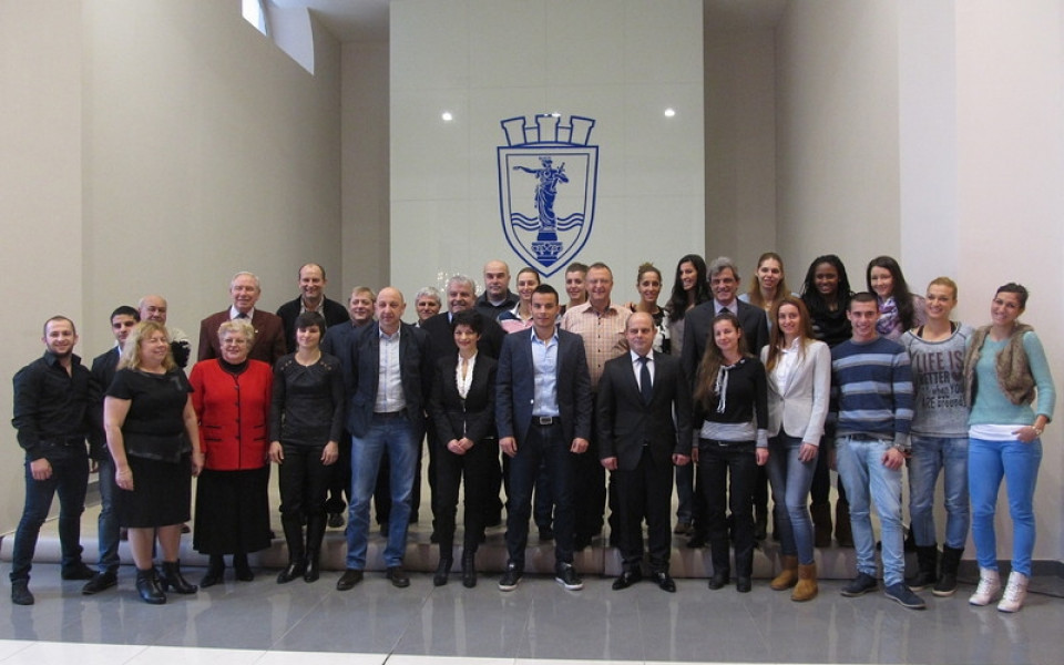 Божков и Дунав 8806 отново са най-добри за годината в Русе