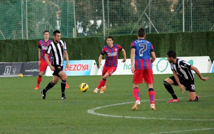 Мартин Камбуров реализира дузпа