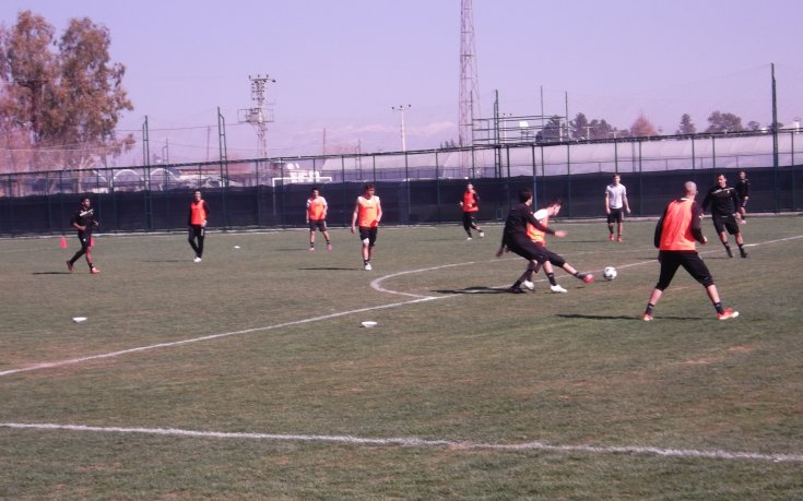 Славия изпрати в България двама контузени