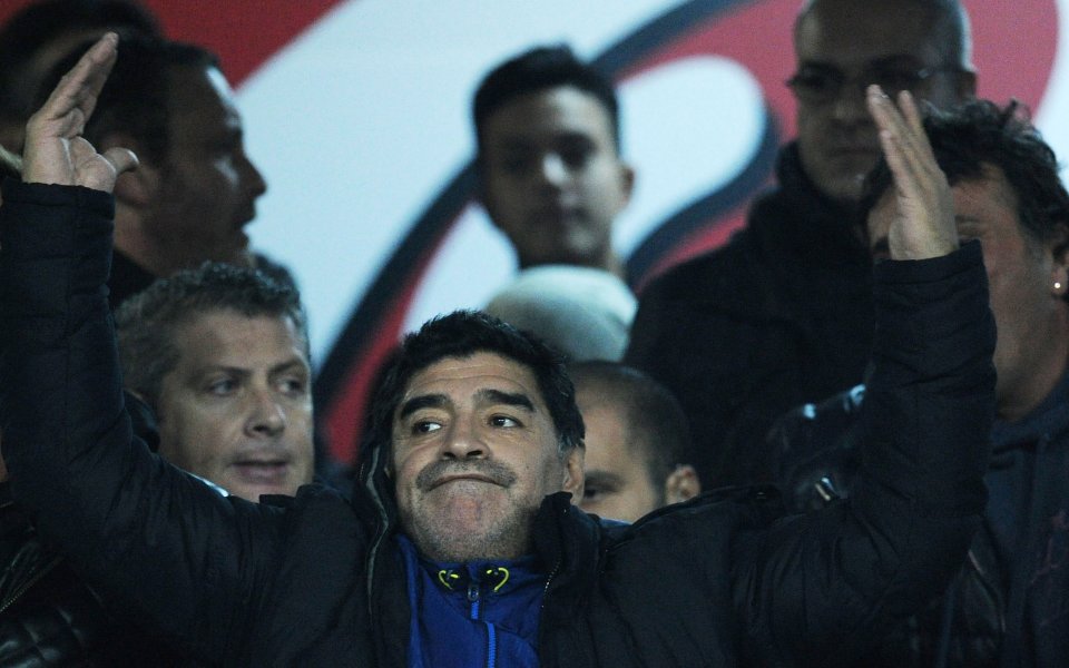 СНИМКИ: Марадона донесе късмет на Наполи