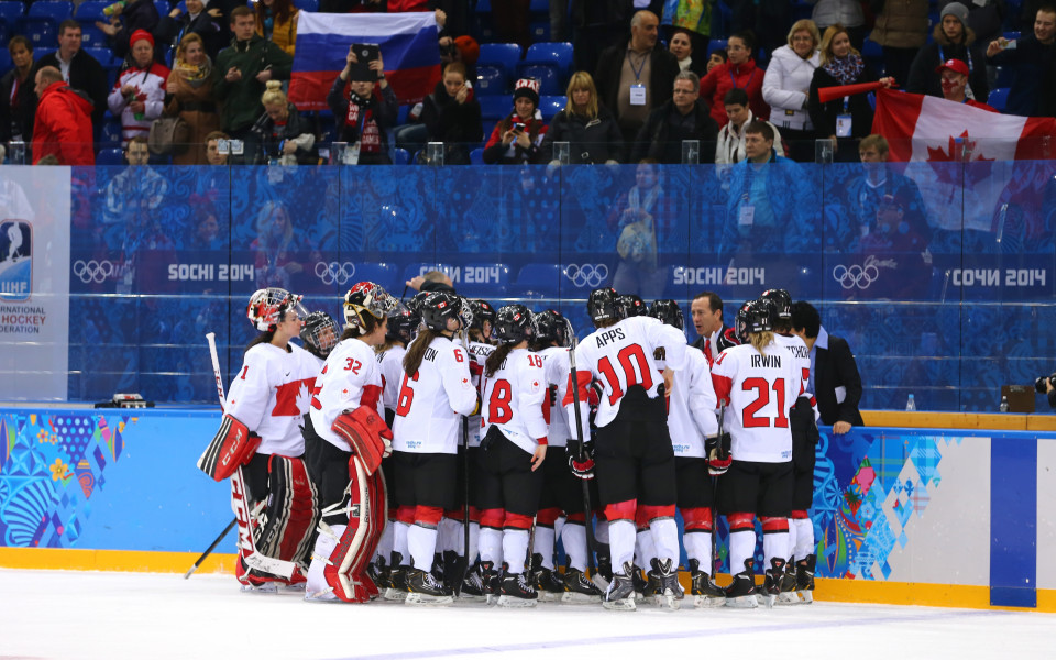Канада - САЩ е финалът в хокейния турнир при жените