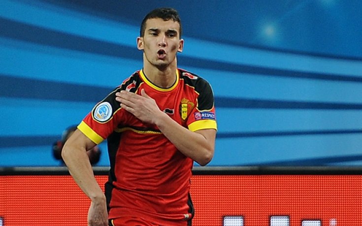 Белгиец отнесе наказание от 10 мача заради расистки жест