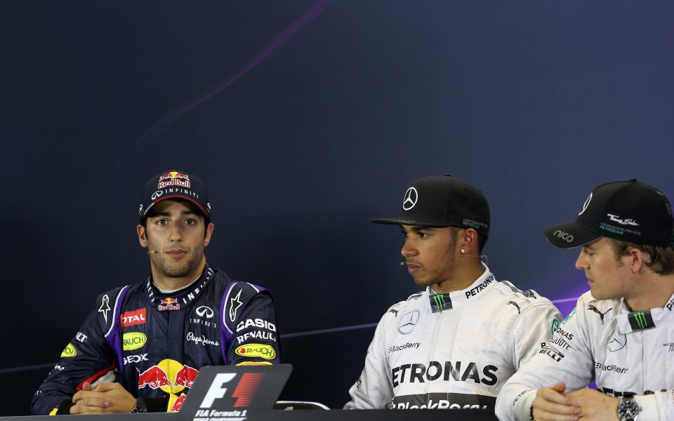 Рикардо: Не мисля за Фетел, утре е важното