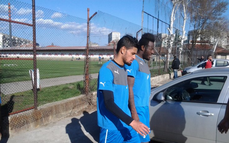 СНИМКИ: Левски тренира преди битката в Коматево