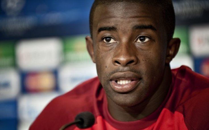 Капитанът на Лил аут за битката с Монако