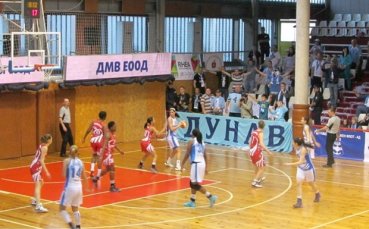 Дунав 8806 разгроми Нефтохимик 2010 в Русе