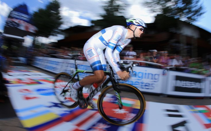 Обиколката на Каталуня започна с успех на Лука Мезгец