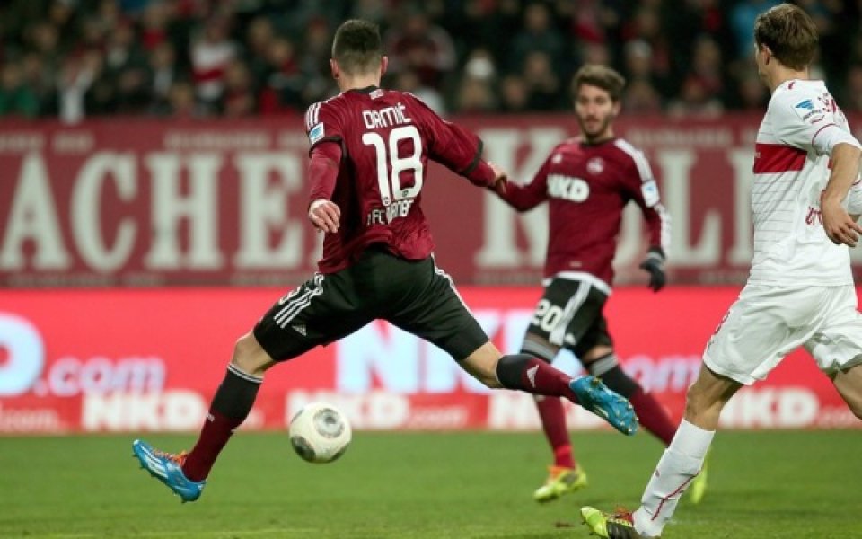 Леверкузен брани 4-ото място в Бундеслигата