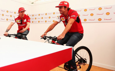 Алонсо доволен от преднината си пред Райконен