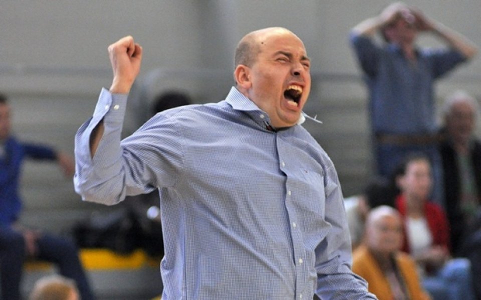 Старши треньорът на националния отбор на България по баскетбол за