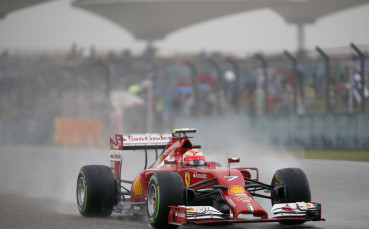 Райконен недоумява какво се случва с болида на Ферари