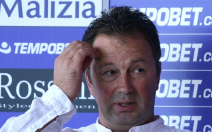 Отборът на Ангел Червенков с равенство в Украйна