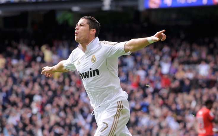 Роналдо изравни Суарес за 