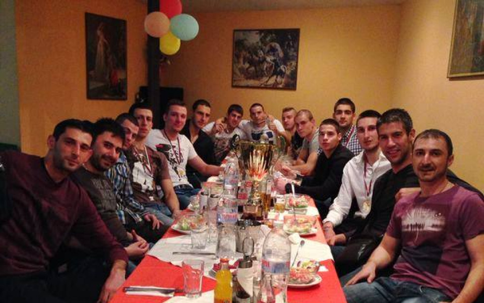 Академик Пловдив триумфира в Младежката лига