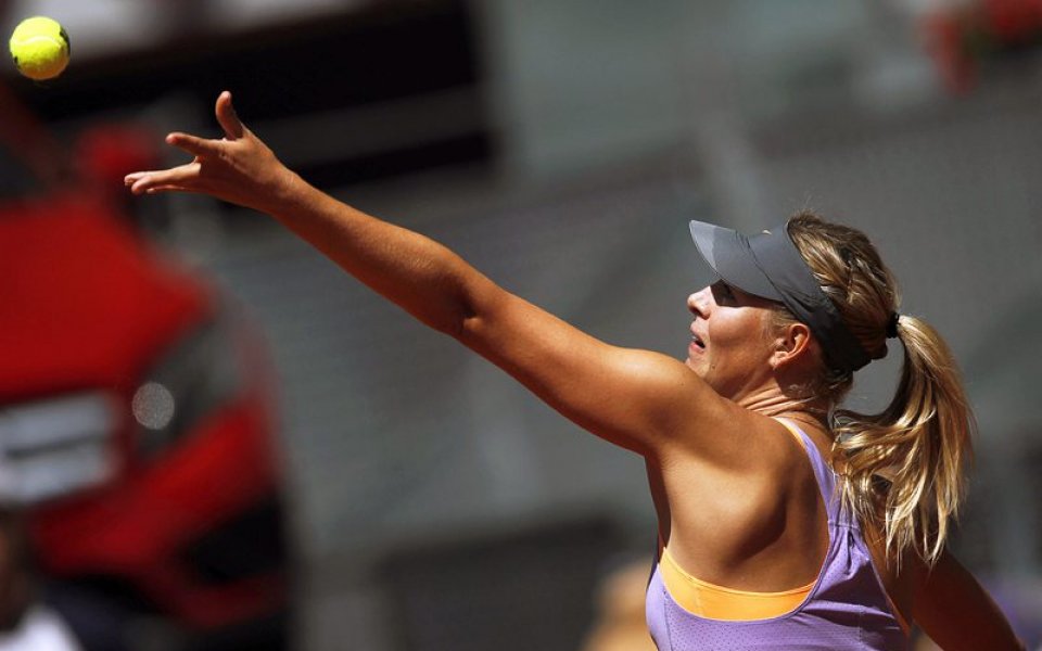 Шарапова премина през На Ли и е на полуфинал