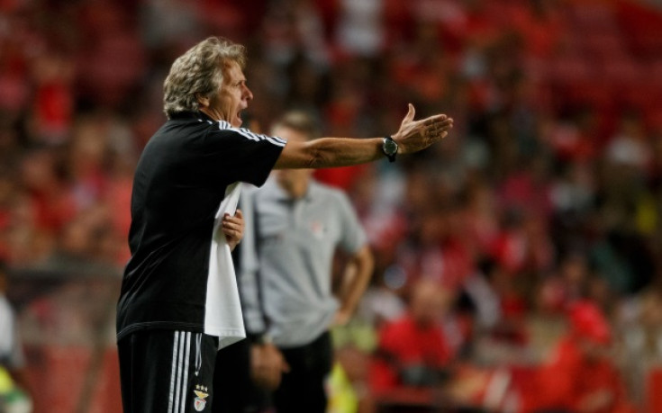 Нов вариант за треньор на Бербатов и компания