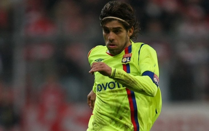 Лион иска своя легенда за заместник на Гард