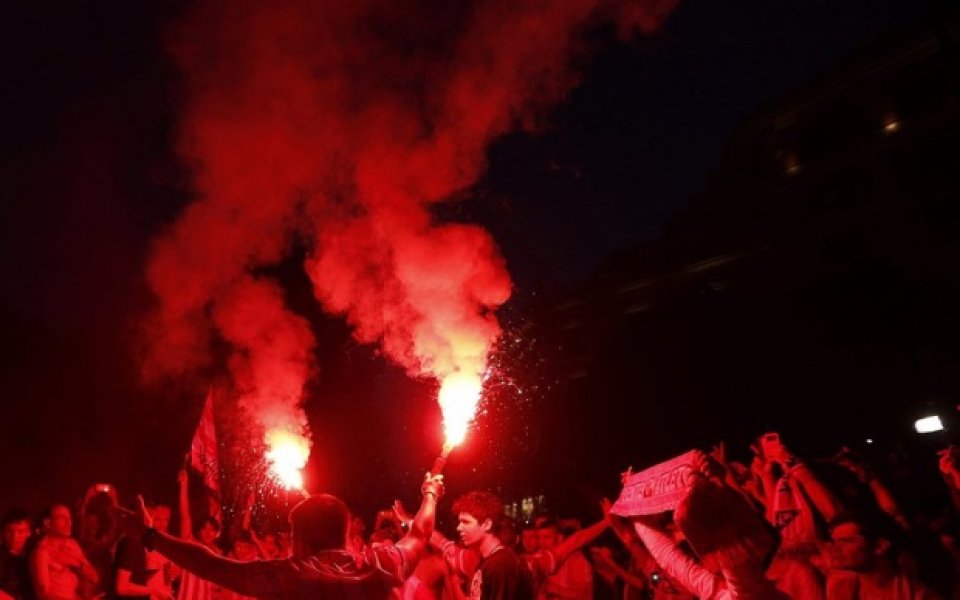 ВИДЕО: Атлетико Мадрид отложи голямата фиеста за след финала в ШЛ