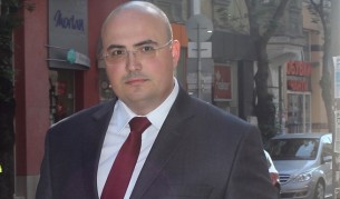 Петър Белчев