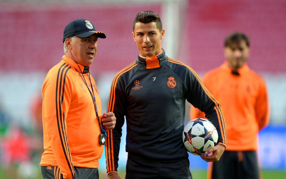 Роналдо разделя с физеотерапевтите премията при победа