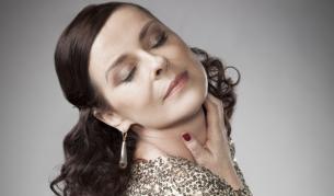 Лиса Стенсфийлд открито за любовта и житейските уроци