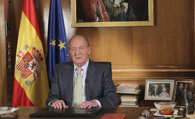 Испанското правителство одобри абдикацията на краля