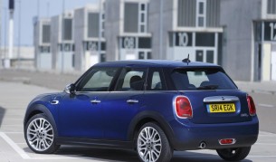 „Мини“ получи още две врати