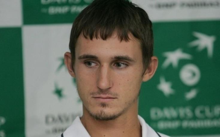 Кутровски стартира с победа в квалификациите в Познан