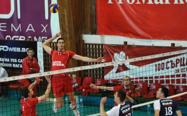 Габрово срещу турци, ЦСКА срещу Строител Минск в турнирите