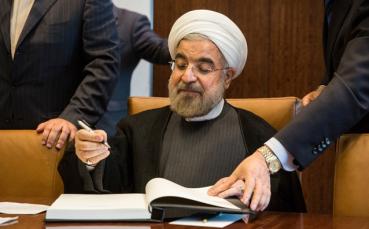 Иранският президент обеща премии при излизане от групата