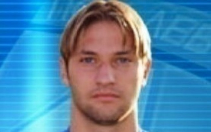 Башов пак отива в Кипър, взима и Васил Панайотов