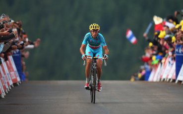 Винченцо Нибали аут от Тура с фрактура, причинена от фен