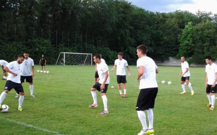 Ново попълнение в Локо Пд, шотландецът ще подпише