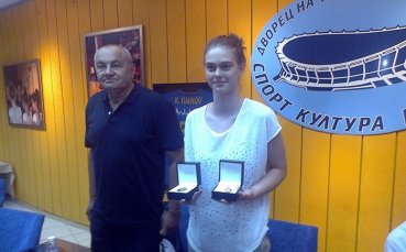 Баскетболистката Борислава Христова: Иска ми се да играя във Фенербахче