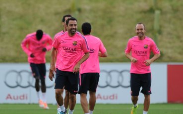 Шави с разтежение, Сонг се включи към тренировките