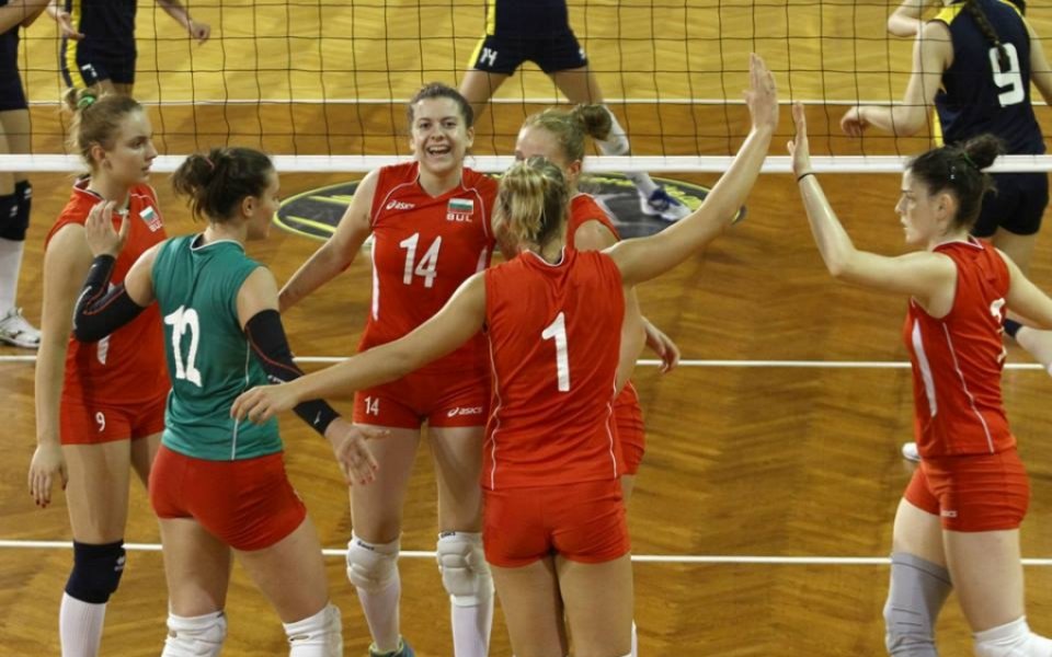 България завърши на пето място на европейското първенство по волейбол за девойки