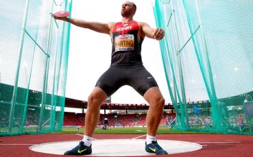 Роберт Хартинг се класира с лекота за финала на диск