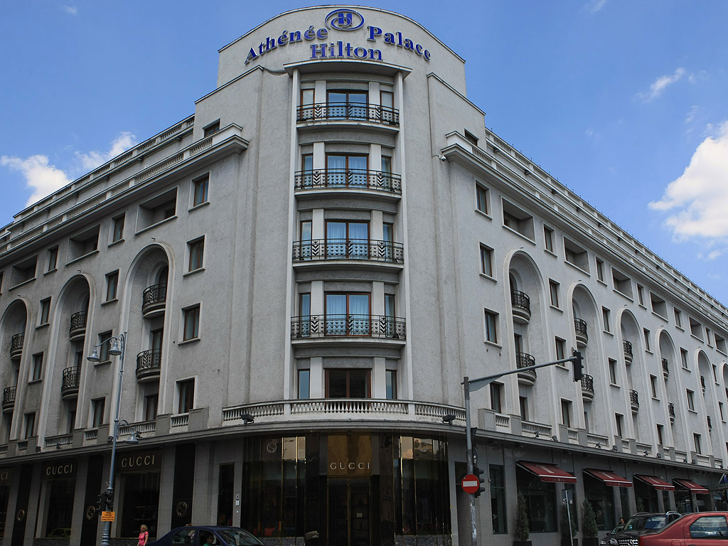 Букурещ е наричан още "Малкият Париж" заради приликата си с френската столица - архитектурата от ХІХ век