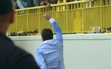 ВИДЕО: Вили Вуцов с нов култов танц на радостта