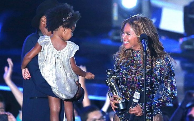 Бионсе и Майли Сайръс 