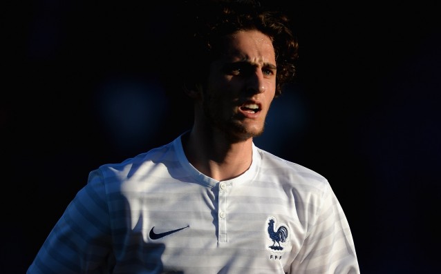 Нов скандал разтърси френския национален отбор след като Адриен Рабио