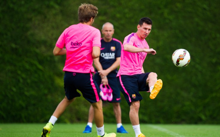 Барселона тренира в пълен състав