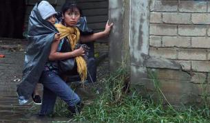 Ураган помита западното крайбрежие на Мексико