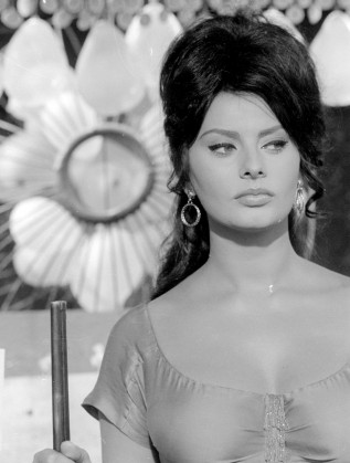 София Лорен в Бокачо 70 (1962)